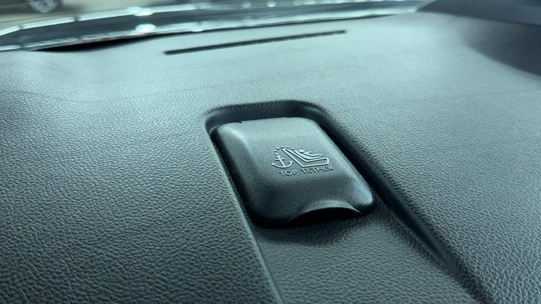 2017 Subaru WRX Premium (AWD), Manual, 132783 km, Child Seat Anchor Points