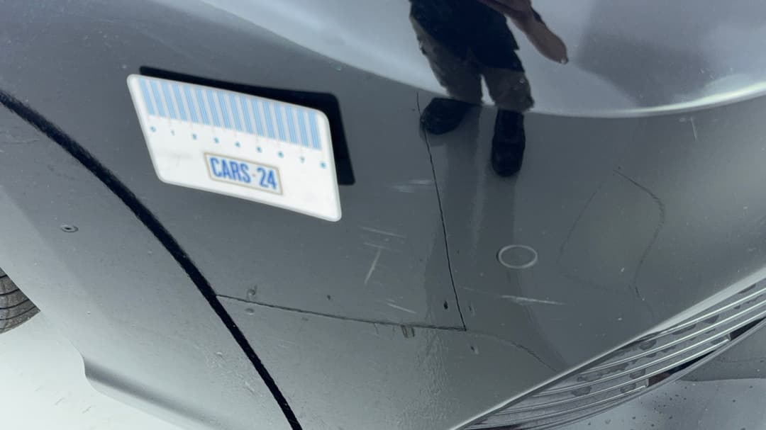 2019 Toyota Camry Sx, Automatic, 86273 km, Bumper Front Scratch