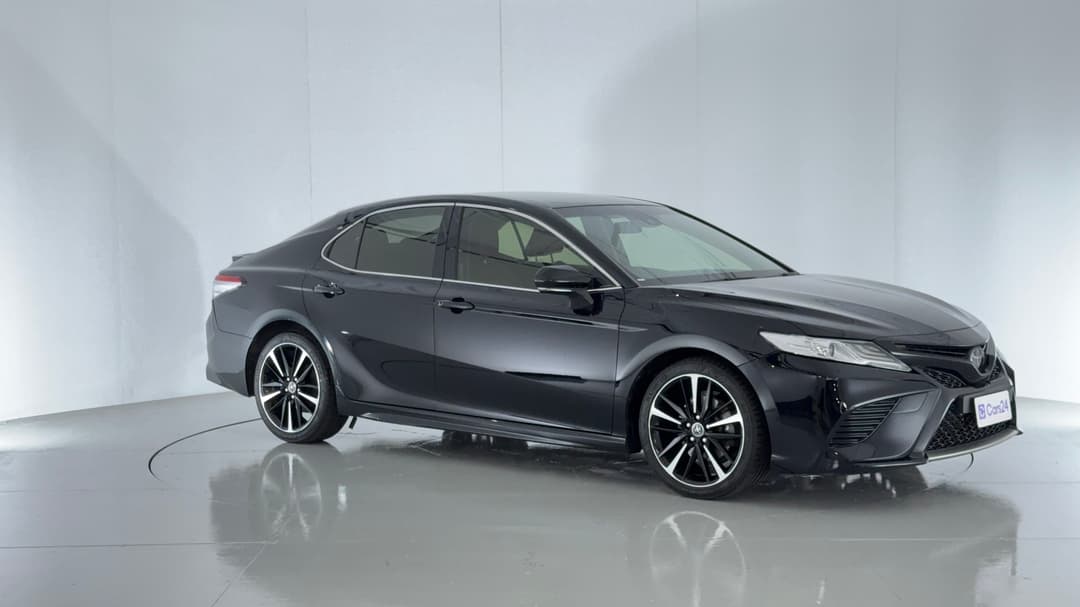 2019 Toyota Camry Sx, Automatic, 86273 km, Right Front Diagonal (45- Degree) View