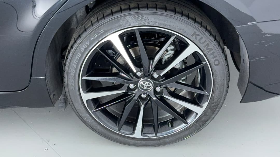2019 Toyota Camry Sx, Automatic, 86273 km, Left Rear Wheel