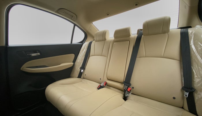 2020 Honda City ZX CVT, Petrol, Automatic, 11,370 km, Right Side Rear Door Cabin