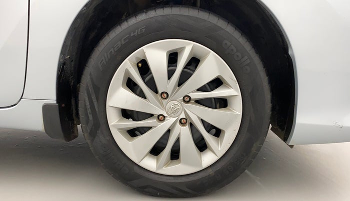 2022 Toyota Glanza S, Petrol, Manual, 27,959 km, Right Front Wheel