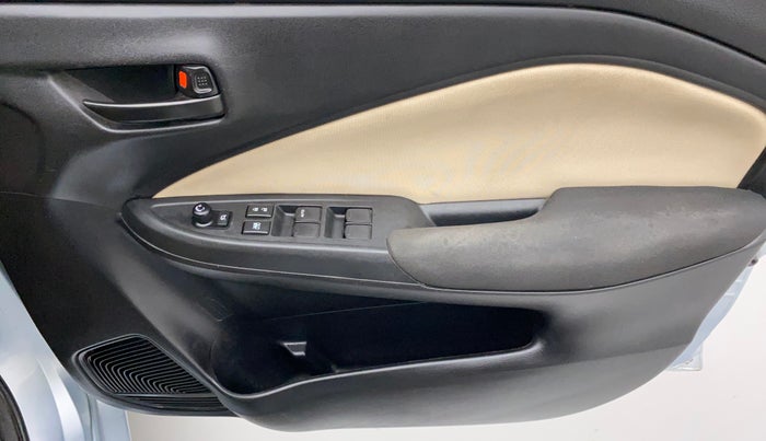 2022 Toyota Glanza S, Petrol, Manual, 27,959 km, Driver Side Door Panels Control