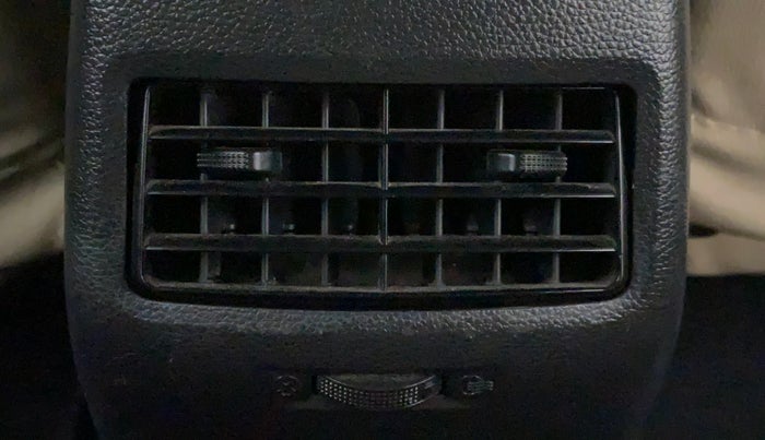 2016 Hyundai Elite i20 ASTA 1.2 (O), Petrol, Manual, 55,254 km, Rear AC Vents