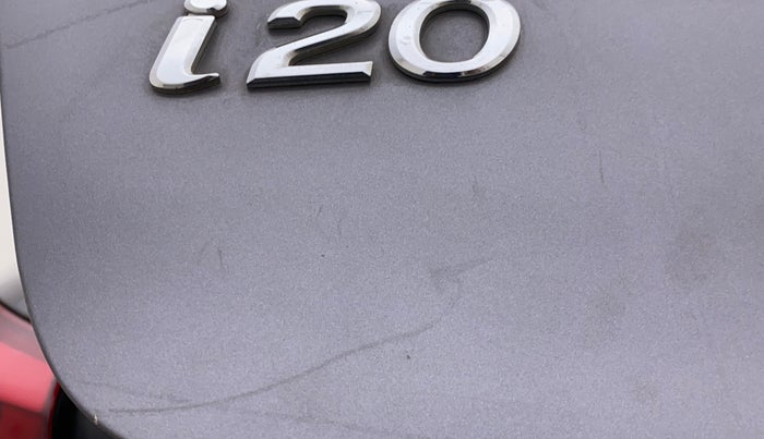 2016 Hyundai Elite i20 ASTA 1.2 (O), Petrol, Manual, 55,254 km, Dicky (Boot door) - Minor scratches
