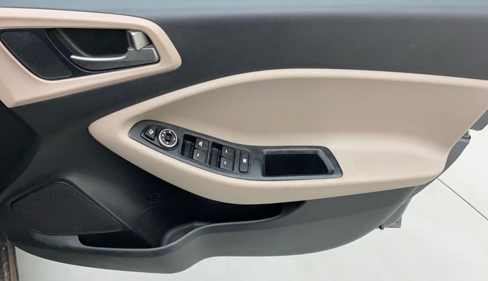 2016 Hyundai Elite i20 ASTA 1.2 (O), Petrol, Manual, 55,254 km, Driver Side Door Panels Control