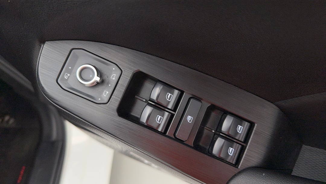 2022 GWM Haval Jolion Lux, Automatic, 53071 km, Drivers Side Door Panel Controls