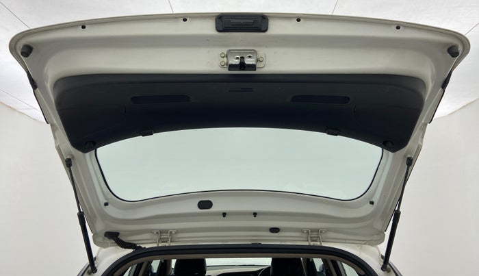 2017 Hyundai Elite i20 Magna Executive 1.2, Petrol, Manual, 40,306 km, Boot Door Open