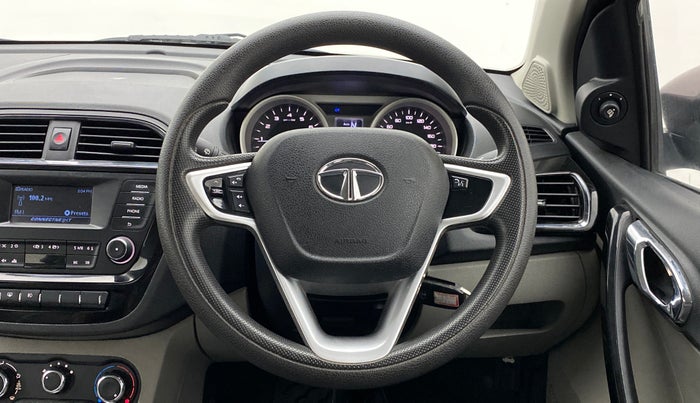 2017 Tata Tiago XZA 1.2 REVOTRON, Petrol, Automatic, 50,738 km, Steering Wheel Close Up