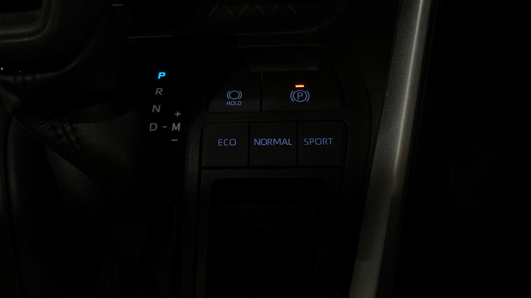 2022 Toyota RAV4 Gx (2WD), Automatic, 60089 km, Utility Switches/Buttons