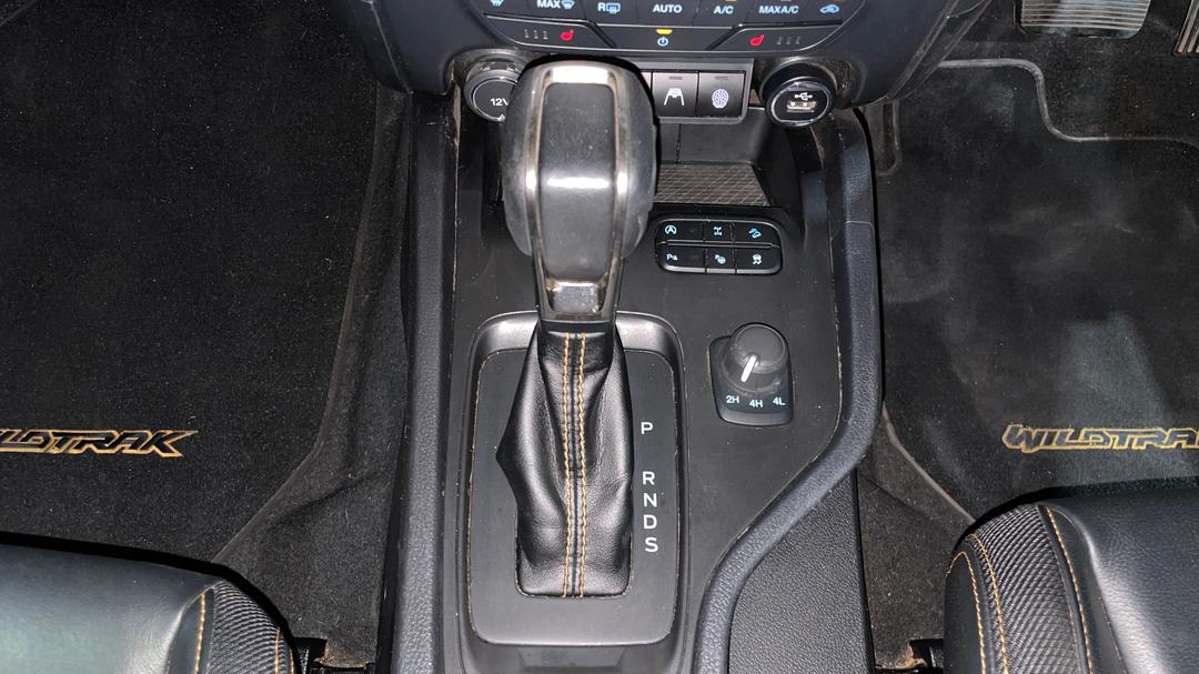 2019 Ford Ranger Xl 2.2 (4x4), Automatic, 88217 km, Gear Lever 