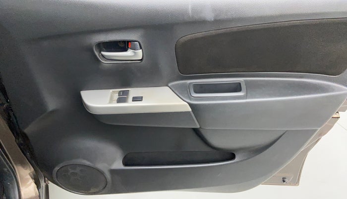 2012 Maruti Wagon R 1.0 LXI CNG, CNG, Manual, 93,692 km, Driver Side Door Panels Control