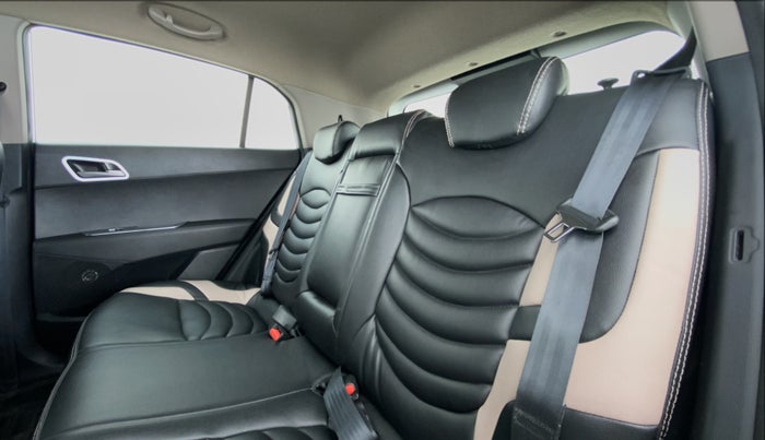 2015 Hyundai Creta 1.6 S, Petrol, Manual, 40,947 km, Right Side Rear Door Cabin