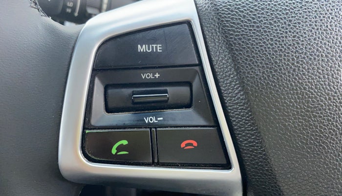 2015 Hyundai Creta 1.6 S, Petrol, Manual, 40,947 km, Steering wheel - Sound system control not functional