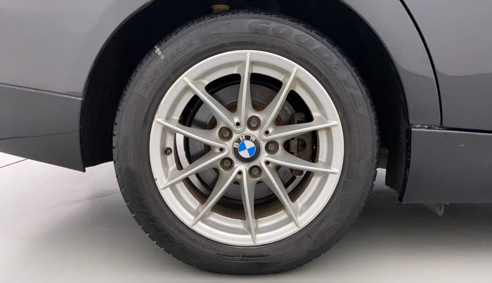 2012 BMW 3 Series 320D, Diesel, Automatic, 78,078 km, Right Rear Wheel