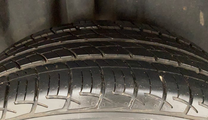 2016 Volkswagen Polo GT TSI AT, Petrol, Automatic, 45,313 km, Right Rear Tyre Tread