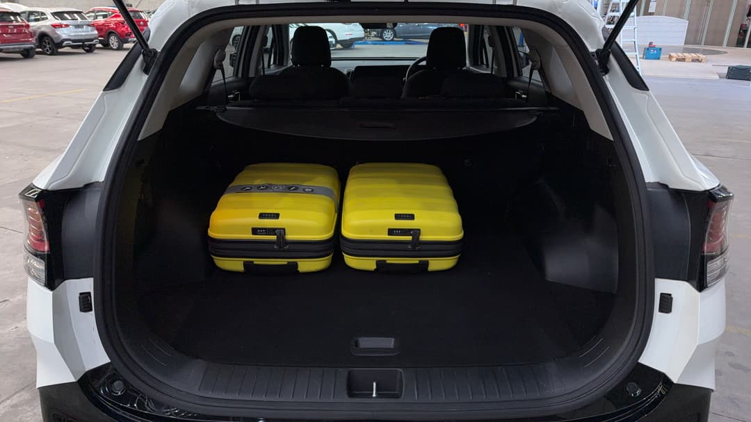 2022 Kia Sportage Sx (FWD), Automatic, 65722 km, Boot Inside View with Luggage