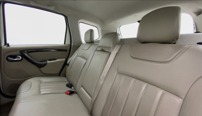 2014 Nissan Terrano XV PREMIUM 110 PS DEISEL, Diesel, Manual, 76,064 km, Right Side Rear Door Cabin