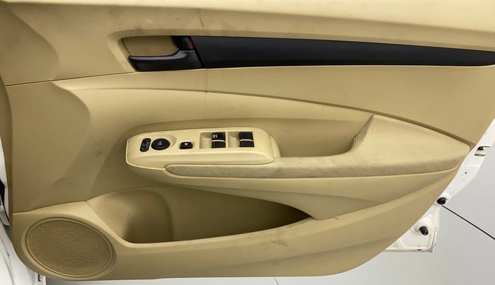 2010 Honda City S MT PETROL, Petrol, Manual, 94,818 km, Driver Side Door Panels Control