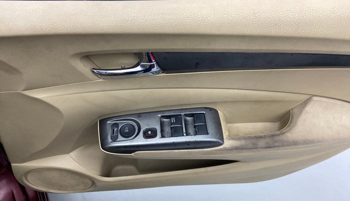 2012 Honda City V MT PETROL, Petrol, Manual, 1,13,786 km, Driver Side Door Panels Control