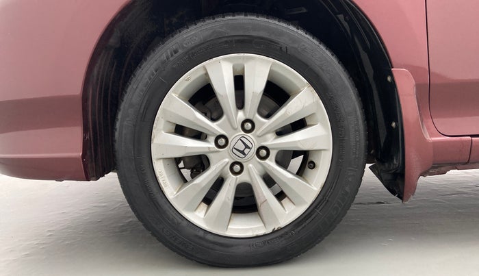 2012 Honda City V MT PETROL, Petrol, Manual, 1,13,786 km, Left Front Wheel