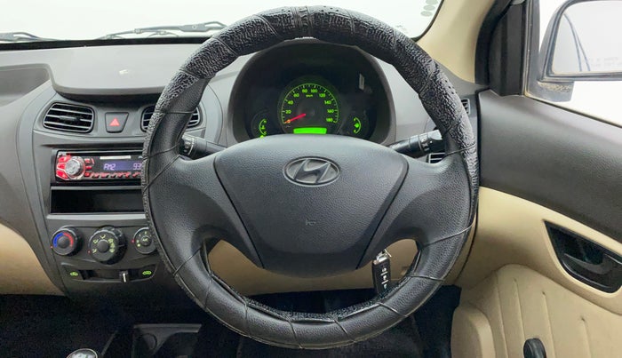 2014 Hyundai Eon D-LITE+, Petrol, Manual, 28,039 km, Steering Wheel Close Up