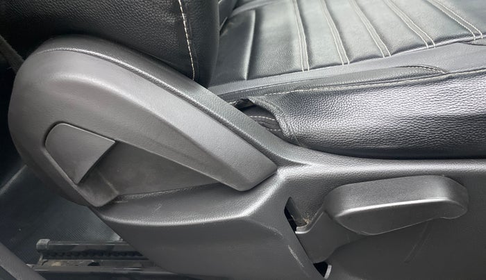 2019 Ford New Figo TITANIUM 1.5 PETROL AT, Petrol, Automatic, 43,529 km, Driver Side Adjustment Panel