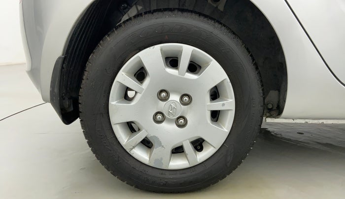 2013 Hyundai i20 MAGNA O 1.2, Petrol, Manual, 41,362 km, Right Rear Wheel
