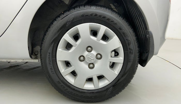 2013 Hyundai i20 MAGNA O 1.2, Petrol, Manual, 41,362 km, Left Rear Wheel