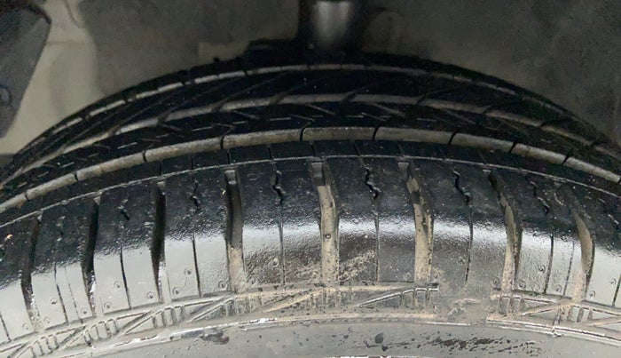 2013 Hyundai i20 MAGNA O 1.2, Petrol, Manual, 41,362 km, Left Front Tyre Tread