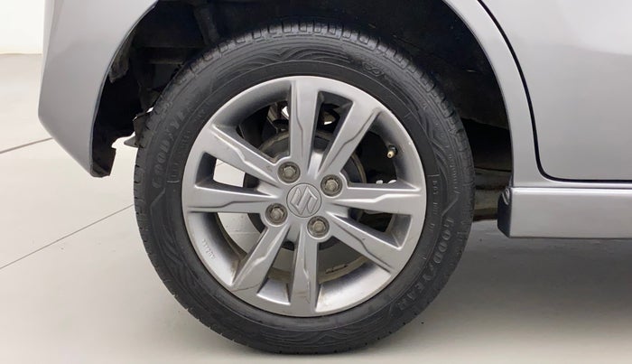 2013 Maruti Wagon R Stingray VXI, Petrol, Manual, 78,020 km, Right Rear Wheel