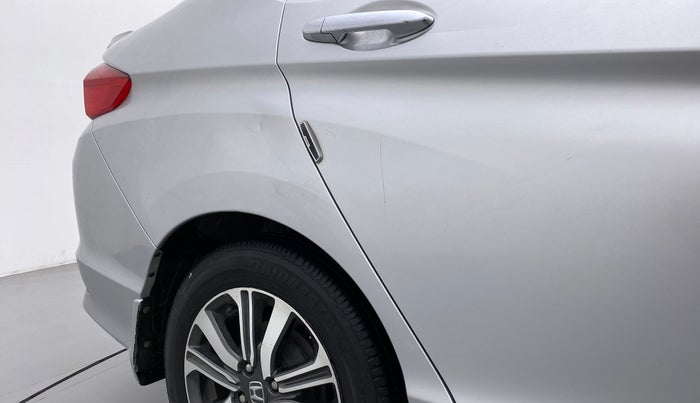 2018 Honda City V CVT, CNG, Automatic, 91,698 km, Right quarter panel - Slightly dented