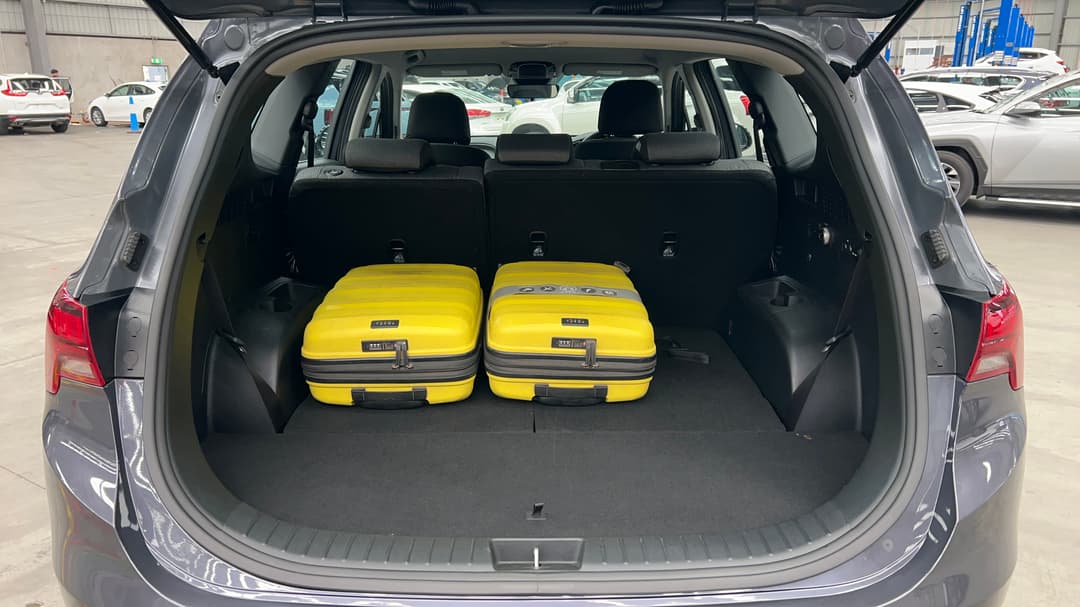 2023 Hyundai Santa Fe Crdi (AWD), Automatic, 50724 km, Boot Inside View with Luggage