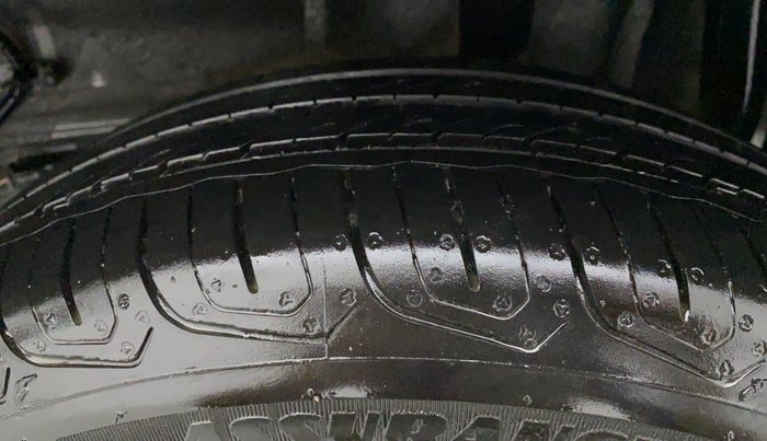 2022 Tata Tiago XZ PLUS CNG, CNG, Manual, 22,704 km, Left Rear Tyre Tread