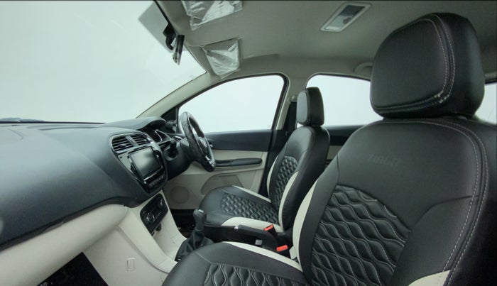 2022 Tata Tiago XZ PLUS CNG, CNG, Manual, 22,704 km, Right Side Front Door Cabin
