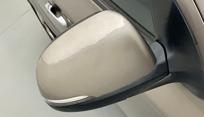 2012 Hyundai i20 ASTA 1.2, Petrol, Manual, 1,13,333 km, Right rear-view mirror - Mirror motor not working