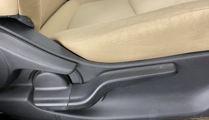 2018 Honda Amaze 1.2 SAT I VTEC, Petrol, Automatic, 29,671 km, Driver Side Adjustment Panel