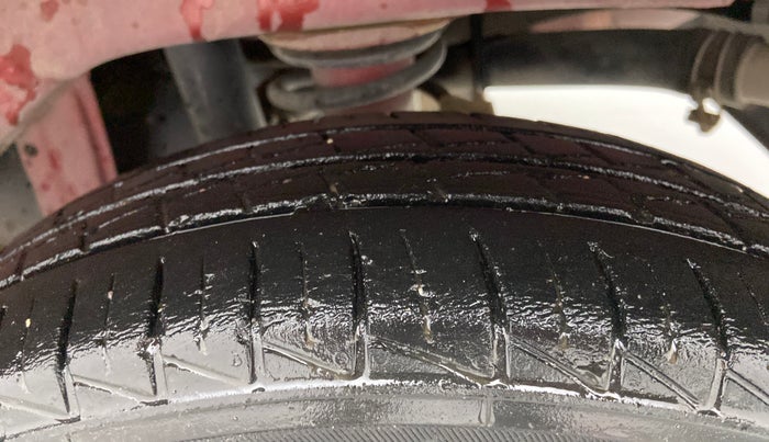 2019 Maruti Alto VXI, Petrol, Manual, 32,607 km, Left Rear Tyre Tread