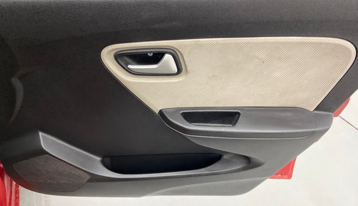 2019 Maruti Alto VXI, Petrol, Manual, 32,607 km, Driver Side Door Panels Control