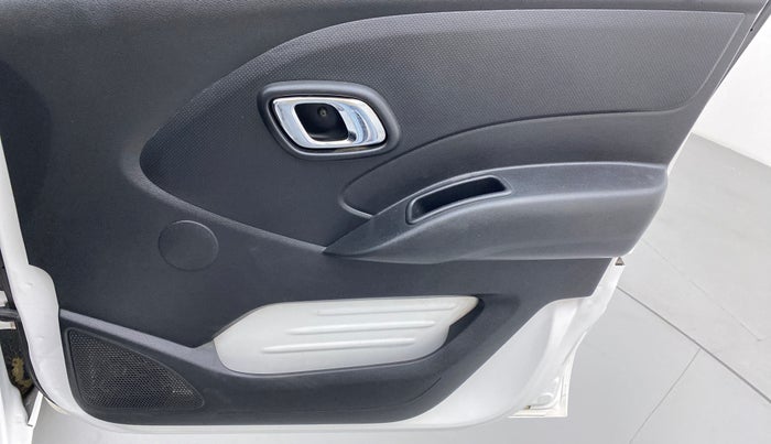 2018 Datsun Redi Go T (O) 1.0 LIMITED EDITION, Petrol, Manual, 25,120 km, Driver Side Door Panels Control