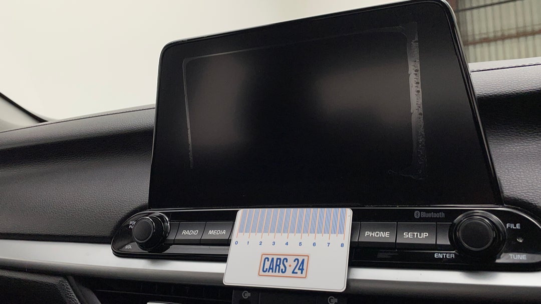 Infotainment System Face Plate Wear