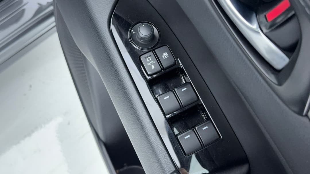 2022 Mazda CX-5 Touring (AWD), Automatic, 24945 km, Drivers Side Door Panel Controls