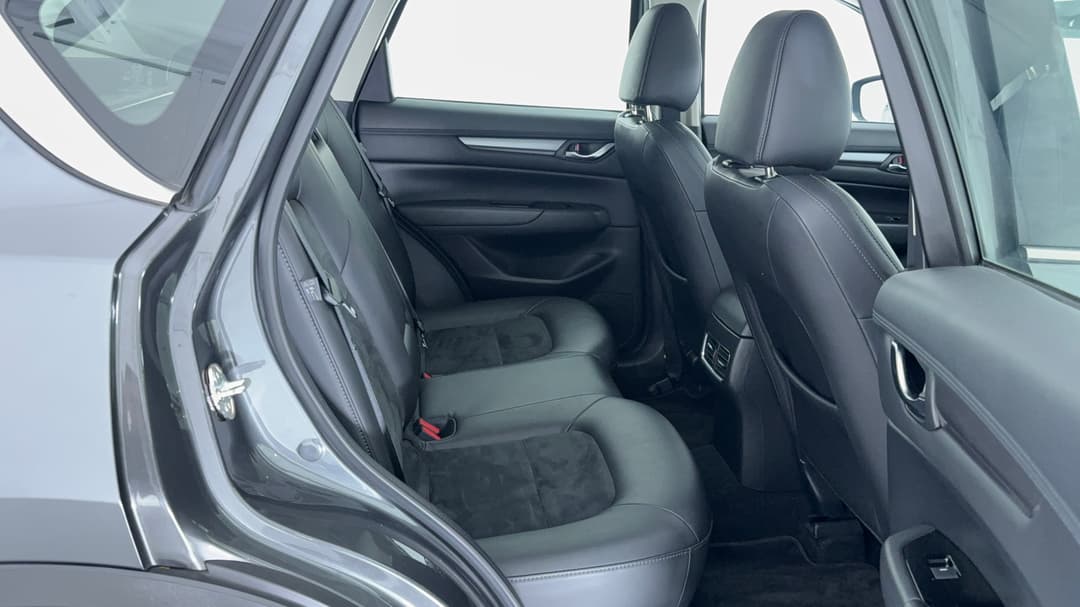 2022 Mazda CX-5 Touring (AWD), Automatic, 24945 km, Right Side Rear Door Cabin View