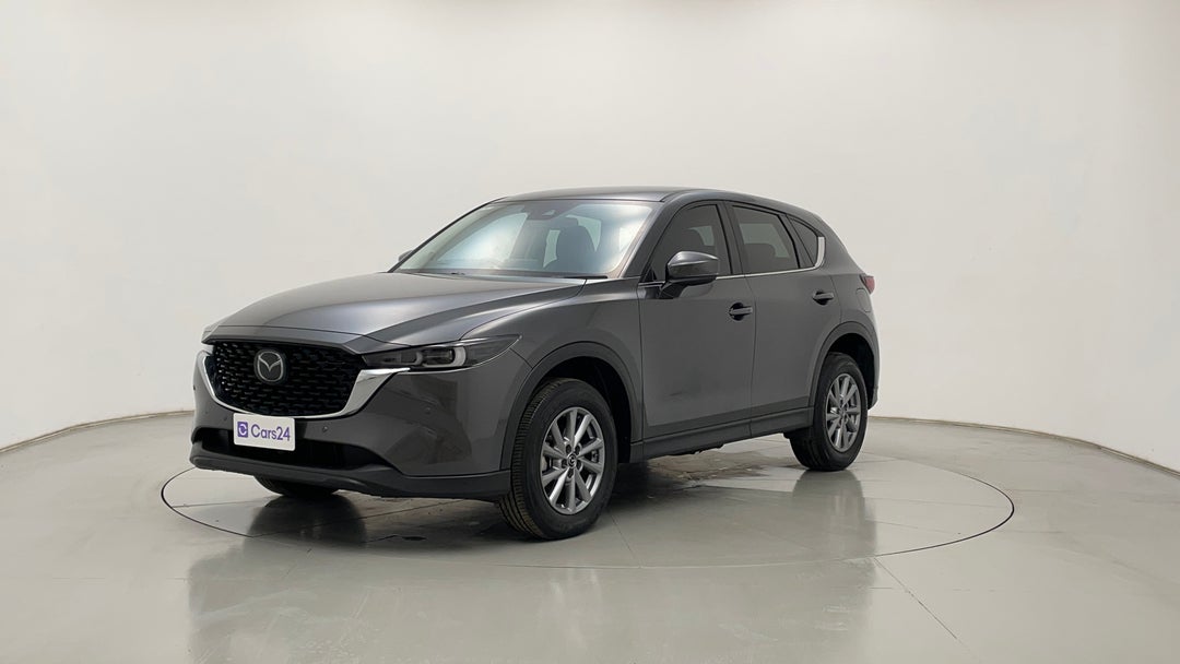 Left Front Diagonal (45- Degree) View