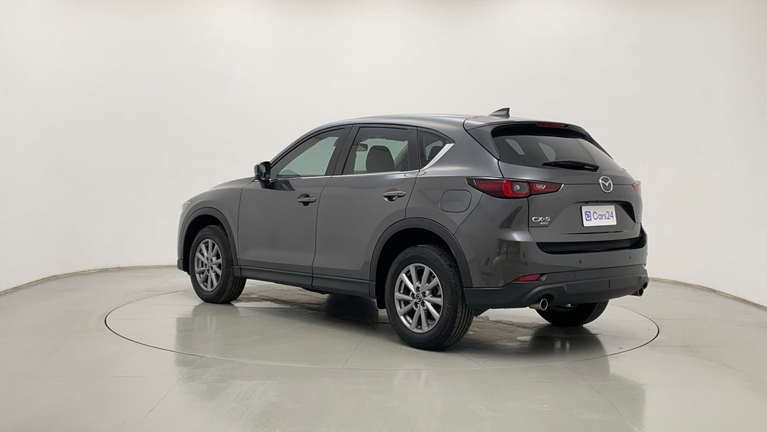 Left Back Diagonal (45- Degree) View