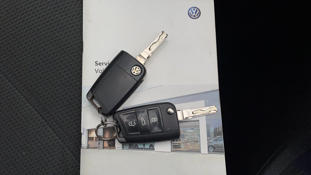 2018 Volkswagen Golf 110 Tsi Comfortline, Automatic, 131359 km, Key Close-up