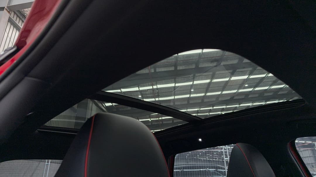 2023 Byd Atto 3 Standard Range, Automatic, 6645 km, Interior Sunroof/Moonroof