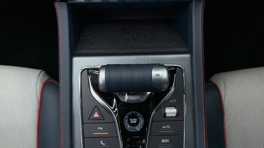 2023 Byd Atto 3 Standard Range, Automatic, 6645 km, Gear Lever 