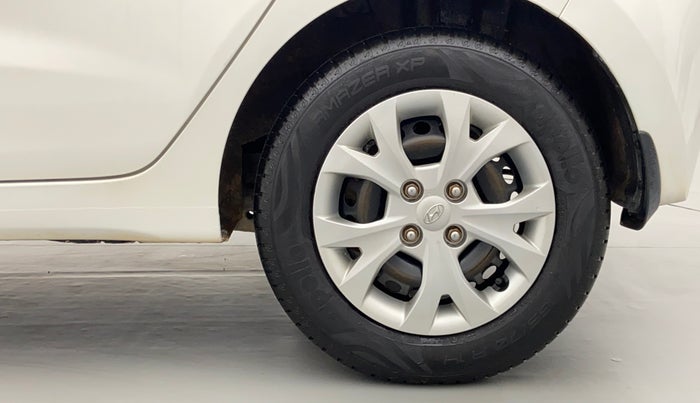 2016 Hyundai Grand i10 MAGNA 1.2 VTVT, Petrol, Manual, 61,467 km, Left Rear Wheel