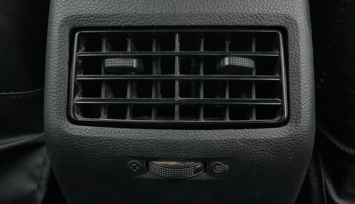 2017 Hyundai Elite i20 ASTA 1.2, Petrol, Manual, 31,450 km, Rear AC Vents